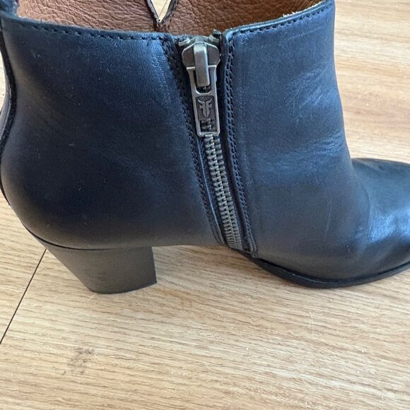 Frye Meghan Leather Heeled Ankle Booties Black Women’s Size 7 B - Picture 8 of 12